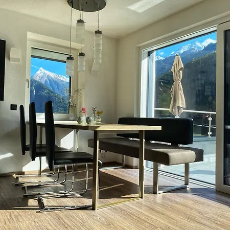 Apartment Mountain